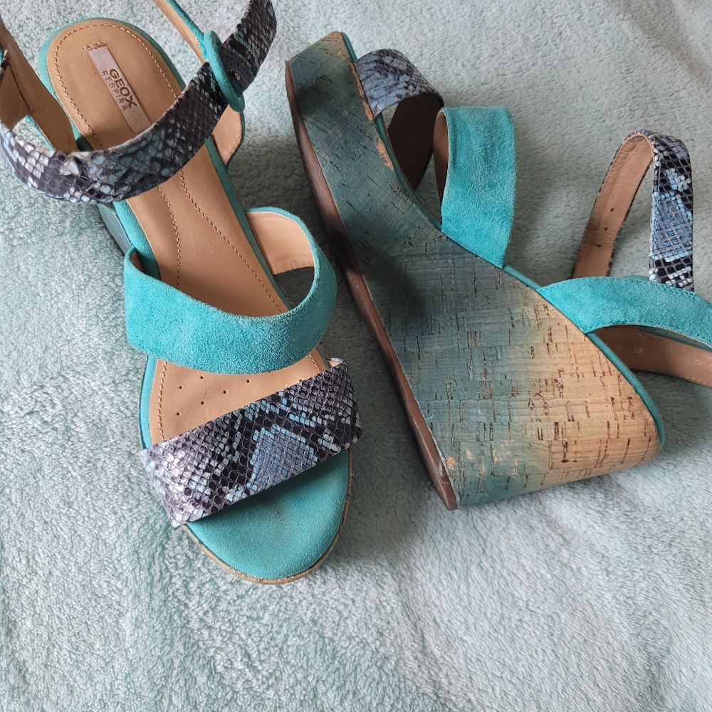 GeoxTurquoise Blue/ Snake Jaleah Blue/ Snakeskin Embossed Wedge Sandals